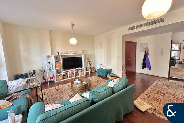 3 Bedroom | Rare Layout | Vacant on Transfer